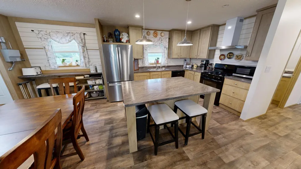 209 / 211 Farmdale Road Lake Lillian, MN 56253