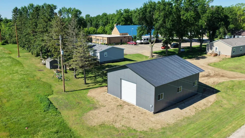 209 / 211 Farmdale Road Lake Lillian, MN 56253