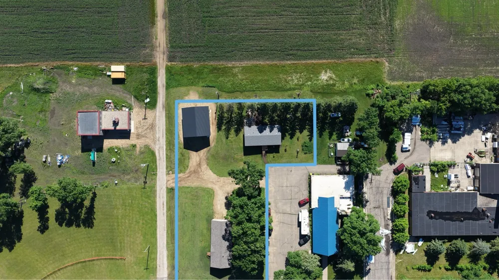209 / 211 Farmdale Road Lake Lillian, MN 56253