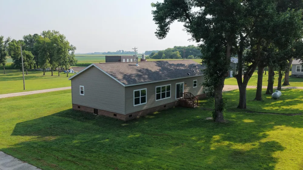 209 / 211 Farmdale Road Lake Lillian, MN 56253