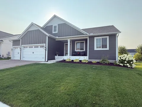 4538 Savanna Trail