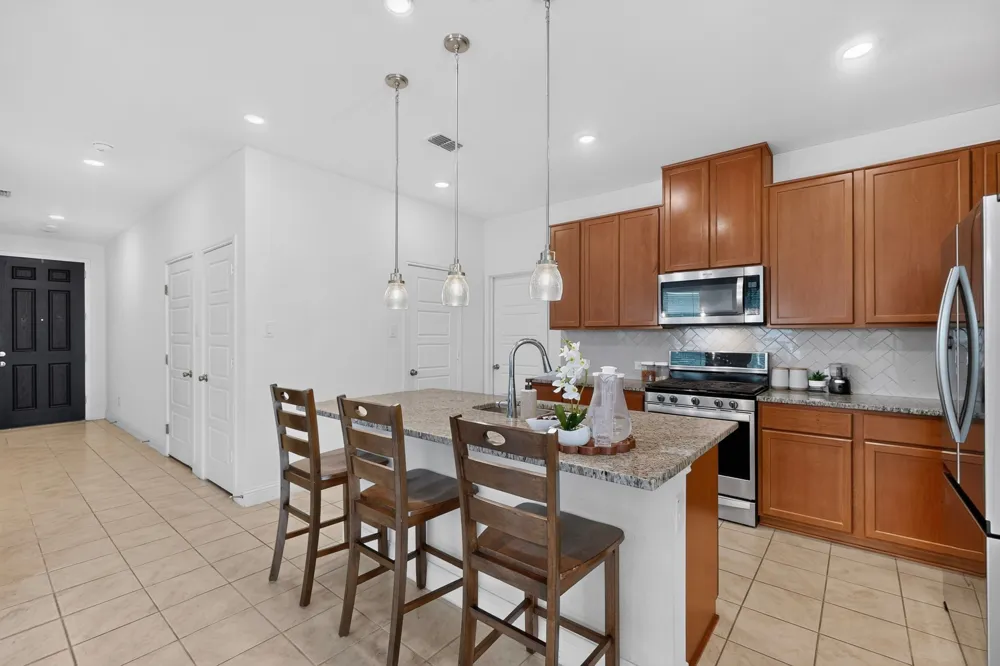 980 Burnett Drive Aubrey, TX 76227