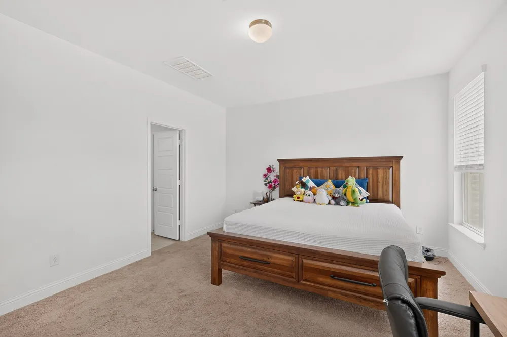 980 Burnett Drive Aubrey, TX 76227