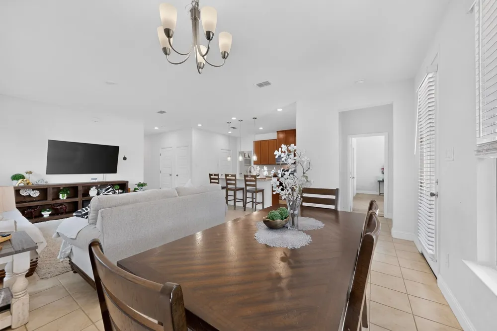 980 Burnett Drive Aubrey, TX 76227