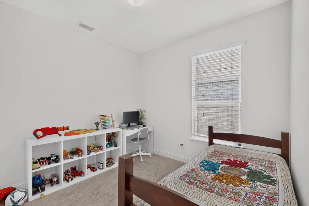 980 Burnett Drive Aubrey, TX 76227