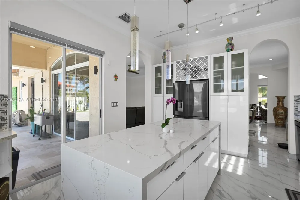 13378 SW 21 st Miramar, FL 33027