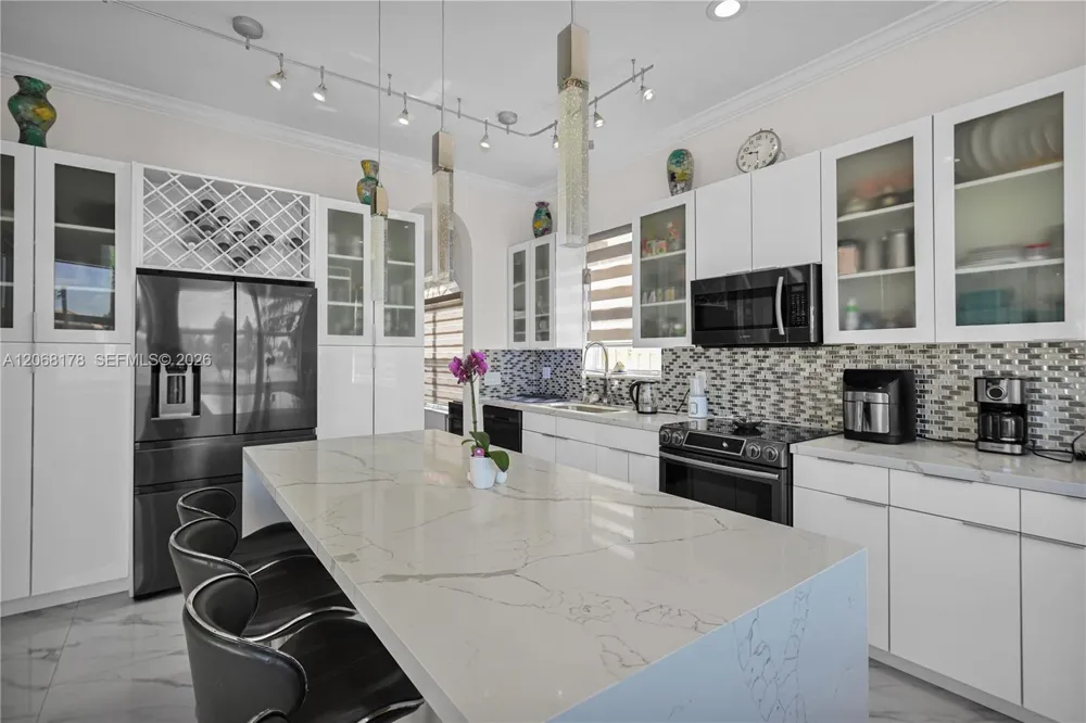 13378 SW 21 st Miramar, FL 33027