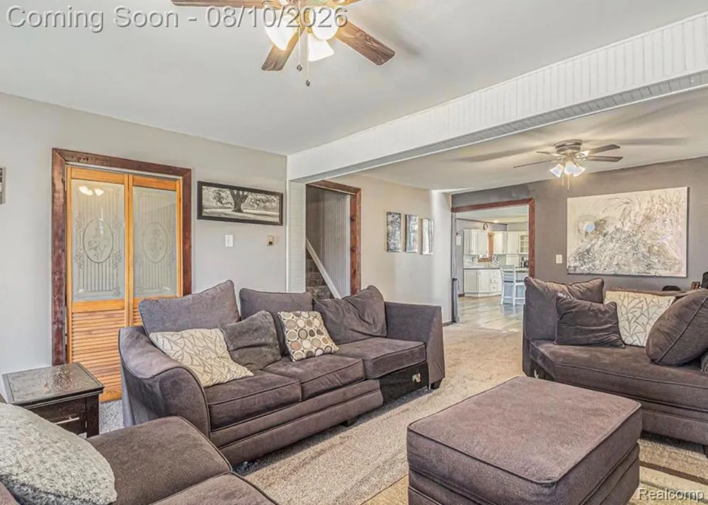 8212 Tindall Road Springfield Charter Township, MI 48350