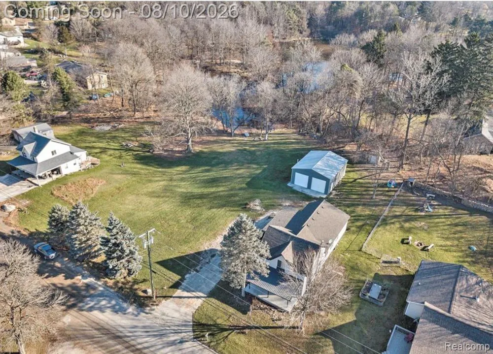 8212 Tindall Road Springfield Charter Township, MI 48350