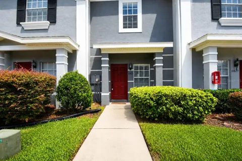 10825 SAVANNAH WOOD #199