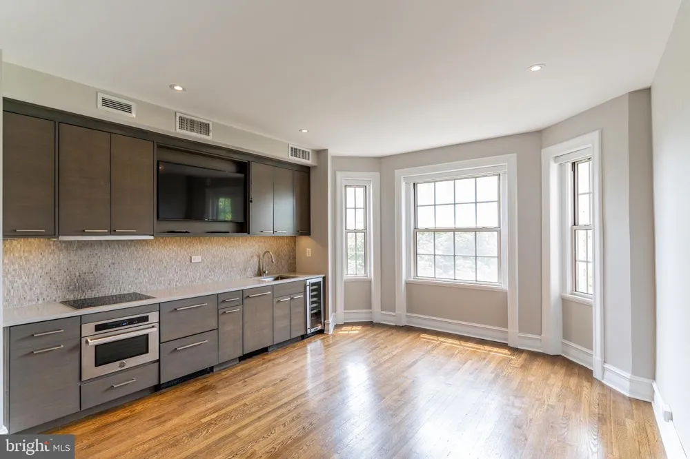 1801 16TH STREET NW #308 Washington, DC 20009