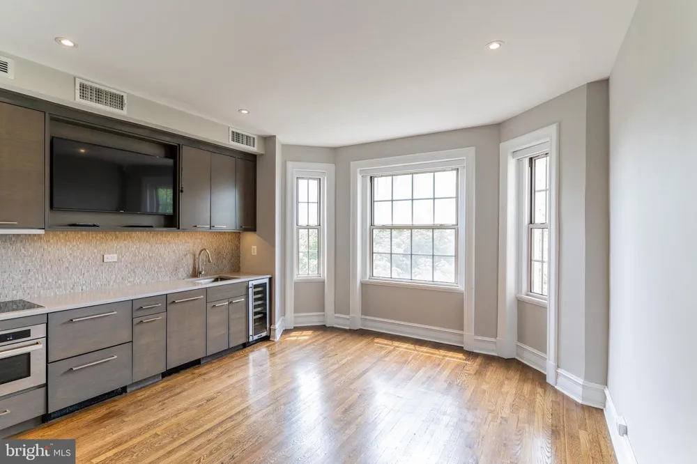1801 16TH STREET NW #308 Washington, DC 20009
