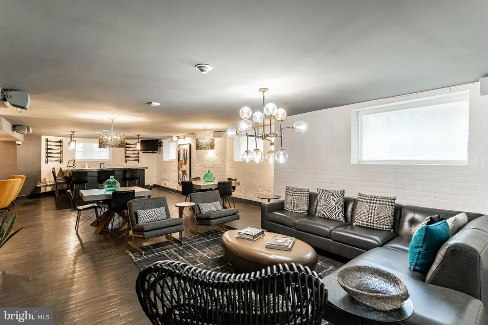 1801 16TH STREET NW #308 Washington, DC 20009