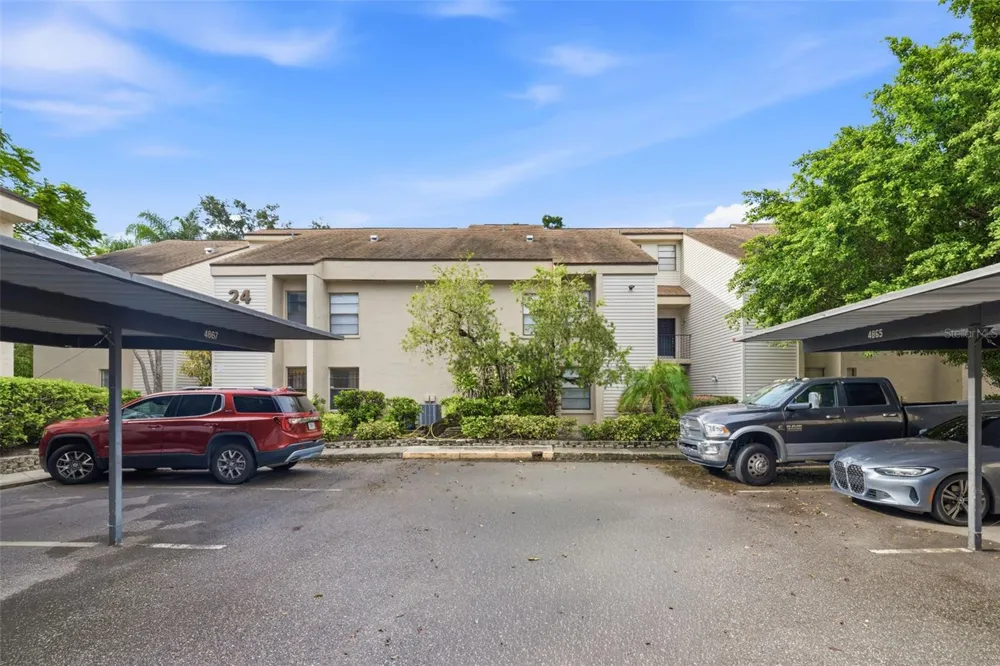 4873 PURITAN CIRCLE #2401 Tampa, FL 33617
