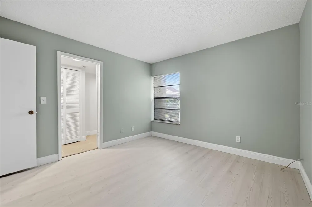 4873 PURITAN CIRCLE #2401 Tampa, FL 33617