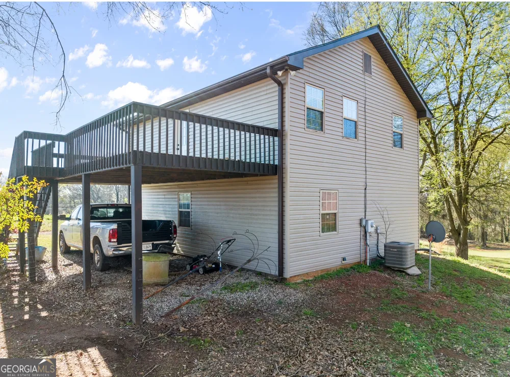95 Farmers Academy RD Martin, GA 30557