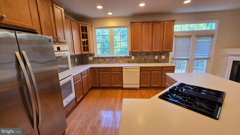 43762 LEES MILL SQUARE Leesburg, VA 20176