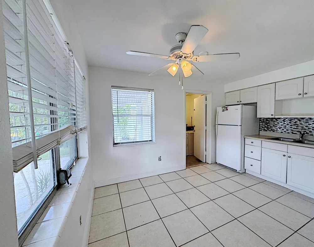 202 SE 3RD TERRACE #1 Dania Beach, FL 33004