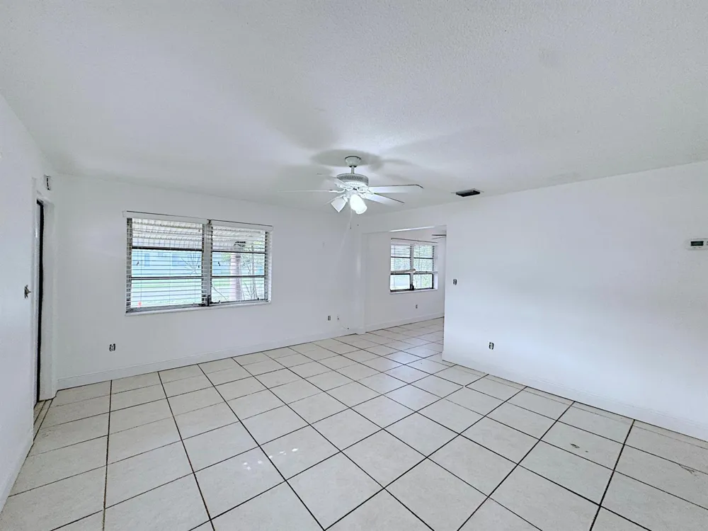 202 SE 3RD TERRACE #1 Dania Beach, FL 33004