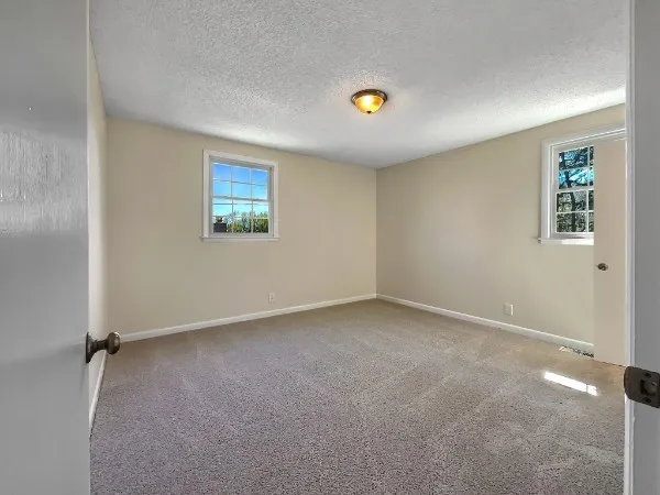 692 Atlanta Dr Hermitage, TN 37076