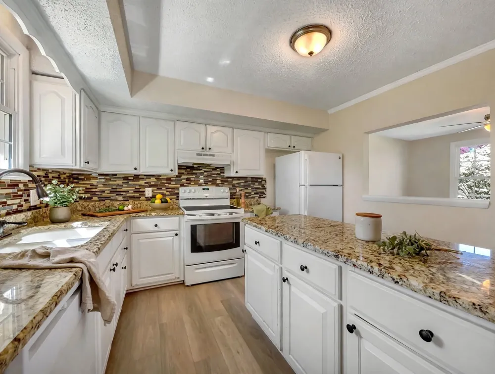 692 Atlanta Dr Hermitage, TN 37076