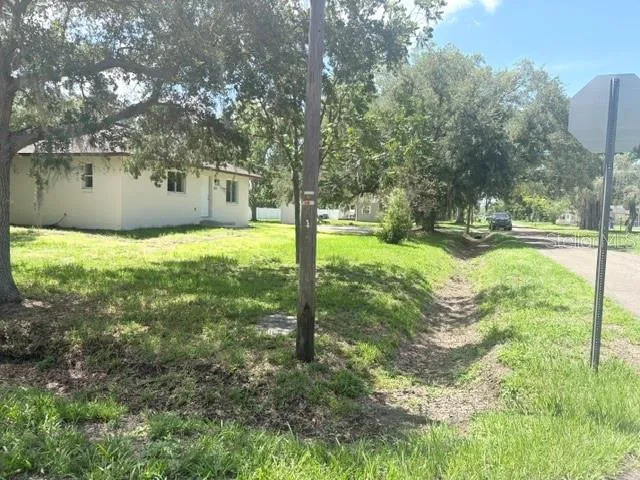 607 2ND STREET NW Ruskin, FL 33570