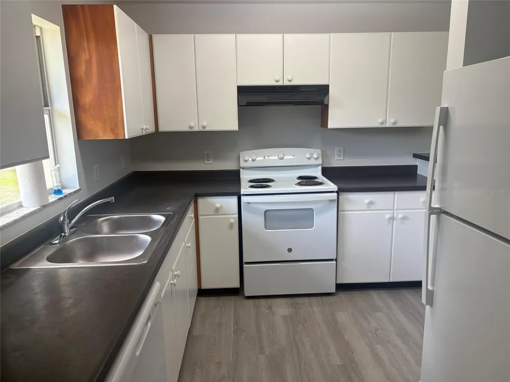 607 2ND STREET NW Ruskin, FL 33570