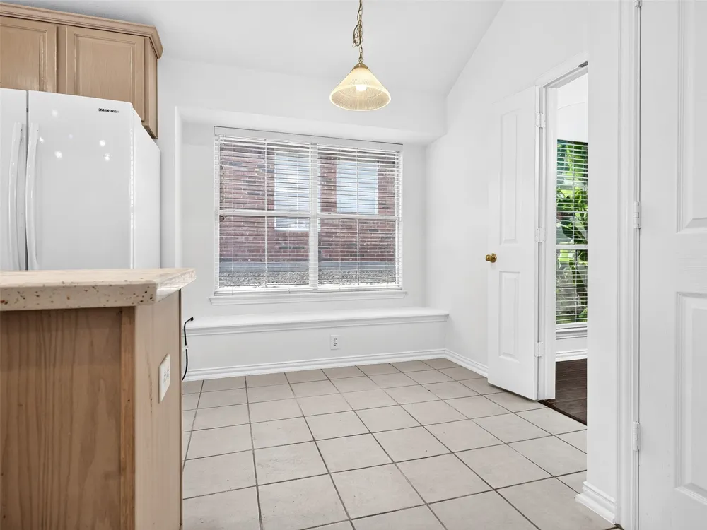 456 Ridge Meade Drive Lewisville, TX 75067