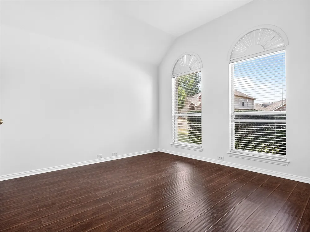 456 Ridge Meade Drive Lewisville, TX 75067