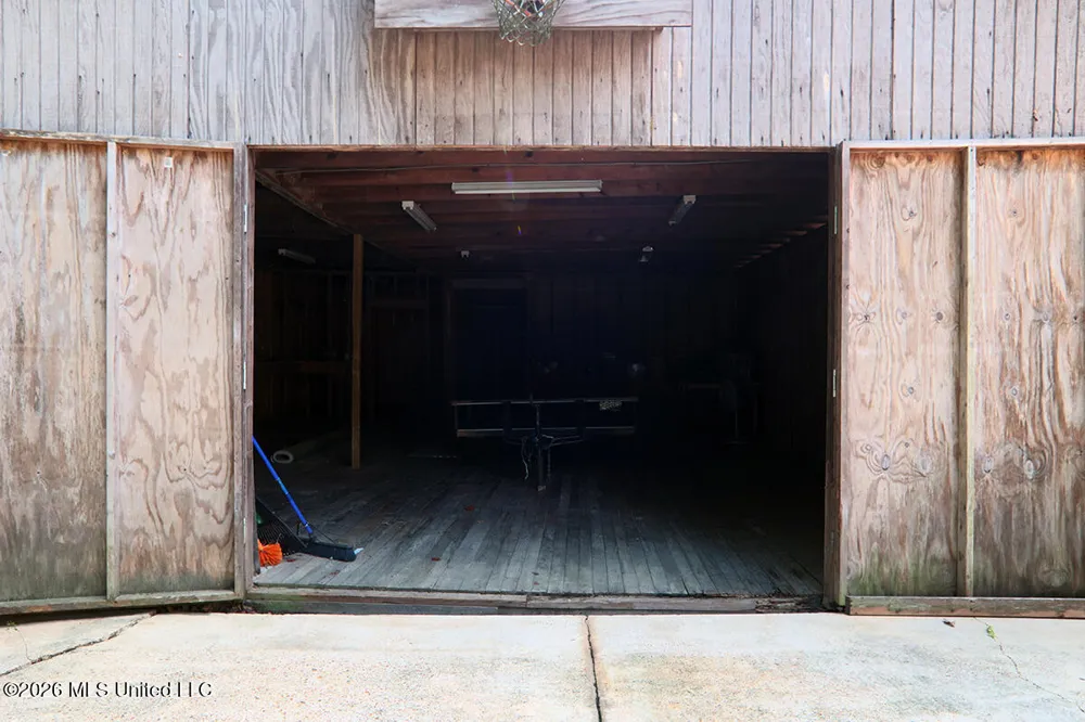 2230 Wildwood Drive Florence, MS 39073