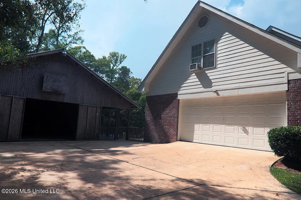 2230 Wildwood Drive Florence, MS 39073
