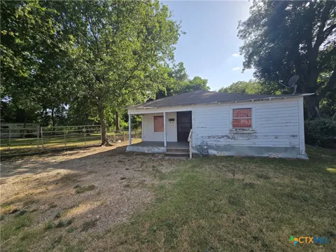 313 Commerce Street