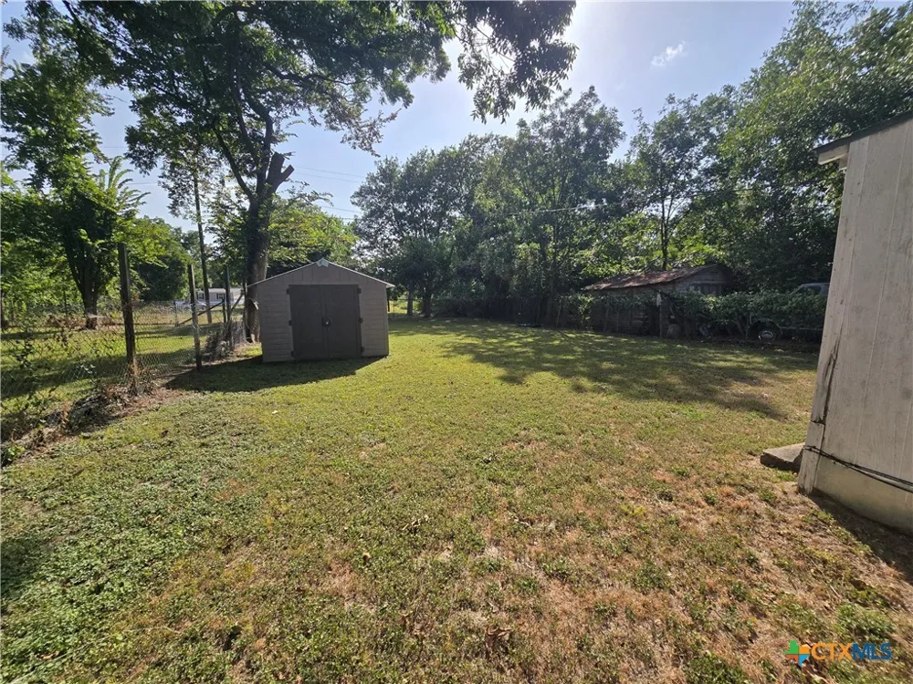 313 Commerce Street Marlin, TX 76661