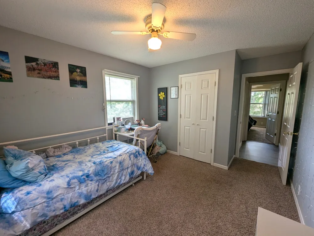 1208 E Blythe St Paris, TN 38242