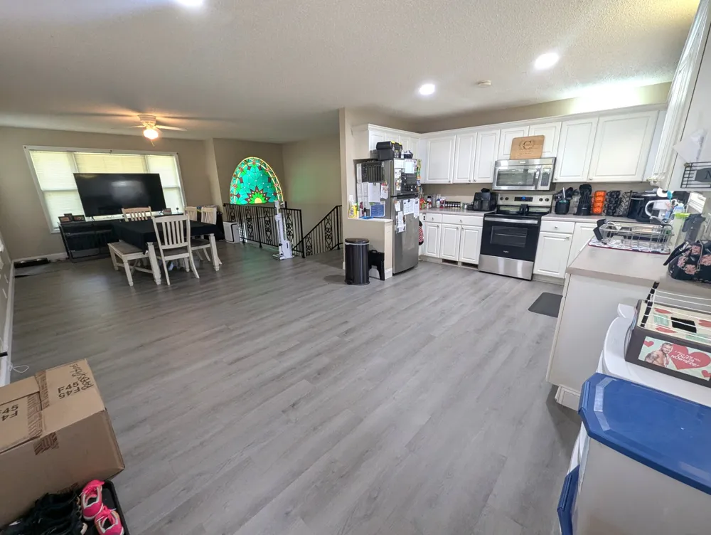 1208 E Blythe St Paris, TN 38242