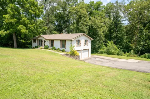 980 Vanderbilt Rd