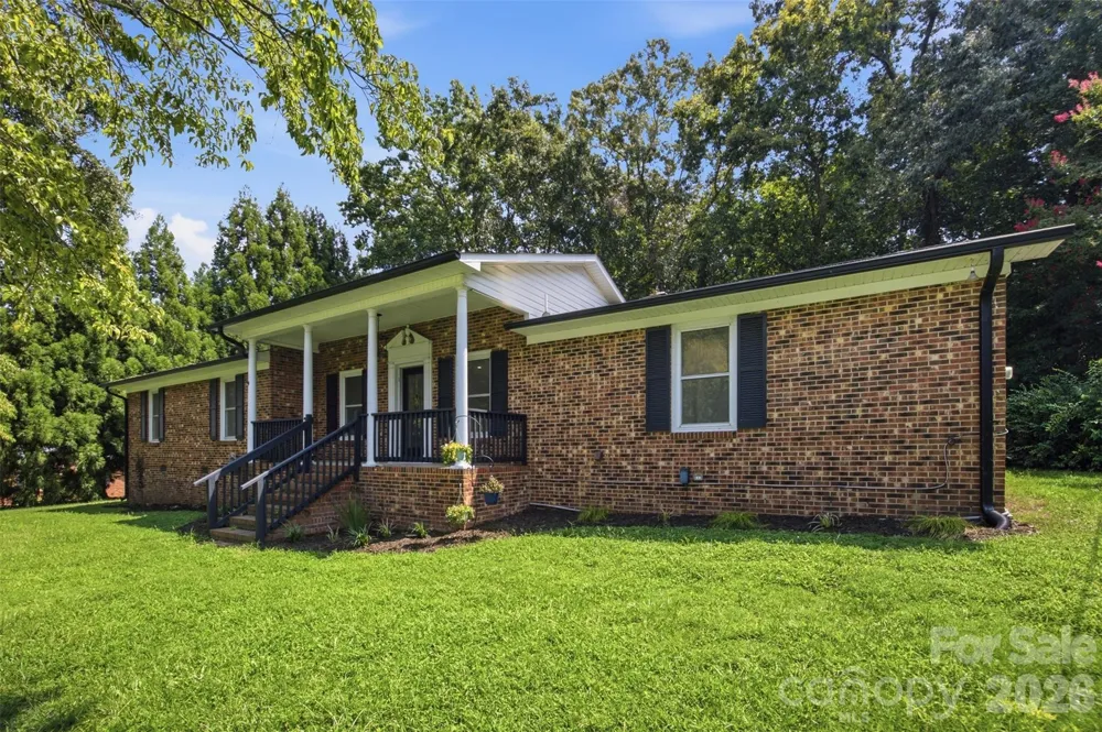 806 Danbrook Circle Lincolnton, NC 28092