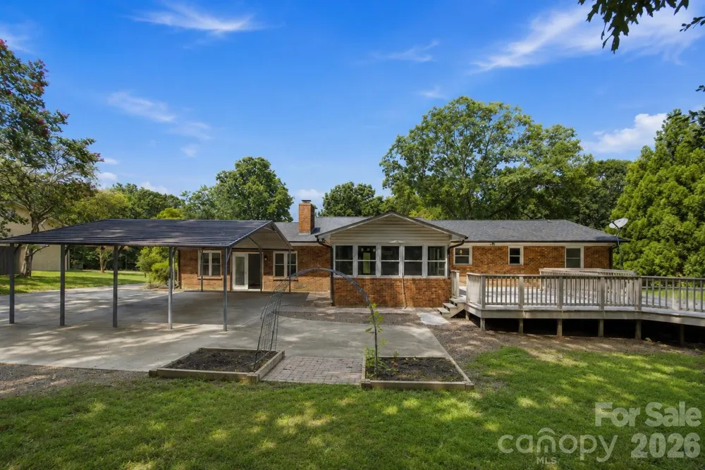 806 Danbrook Circle Lincolnton, NC 28092
