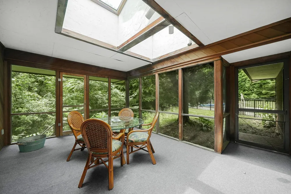 5354 Cedar Valley Road Long Lake Township, MI 49684