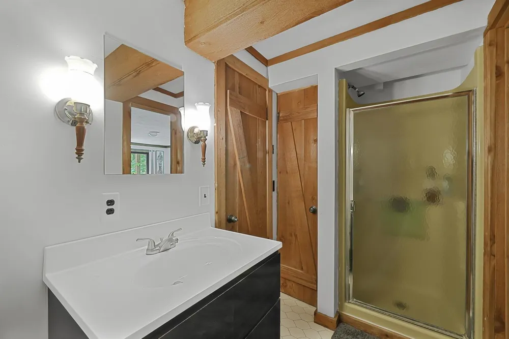 5354 Cedar Valley Road Long Lake Township, MI 49684