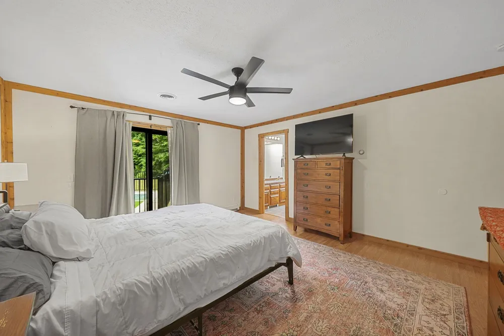 5354 Cedar Valley Road Long Lake Township, MI 49684