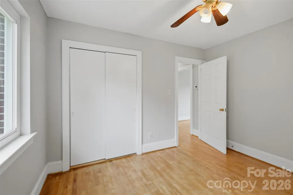 2262 9th Avenue Drive NE Hickory, NC 28601