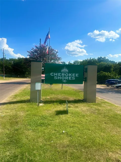 Longhorn Road