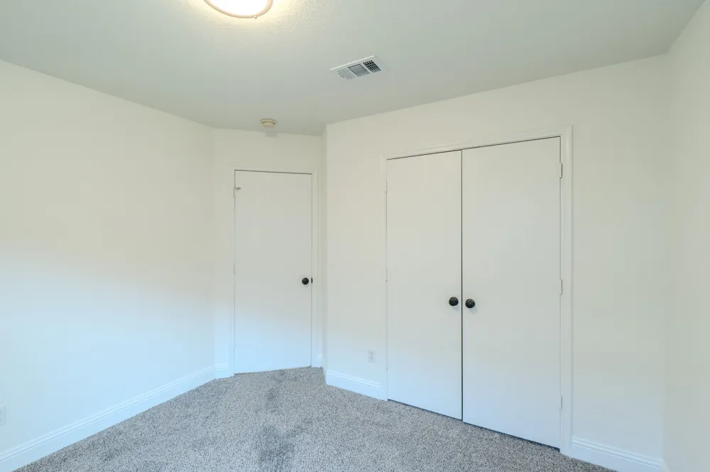 6004 Summerfield Arlington, TX 76018