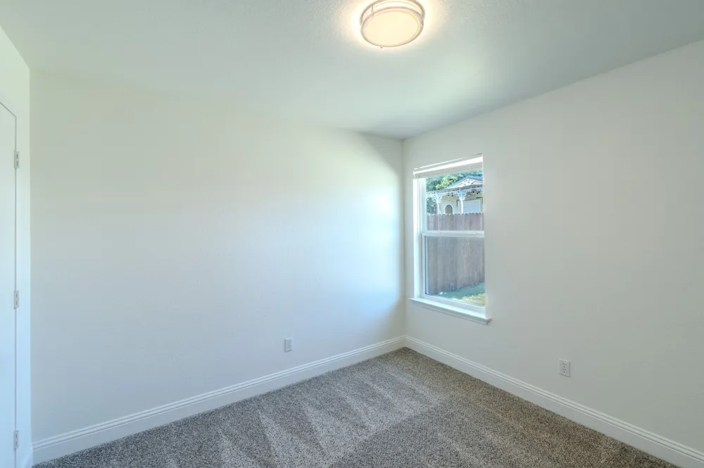 6004 Summerfield Arlington, TX 76018