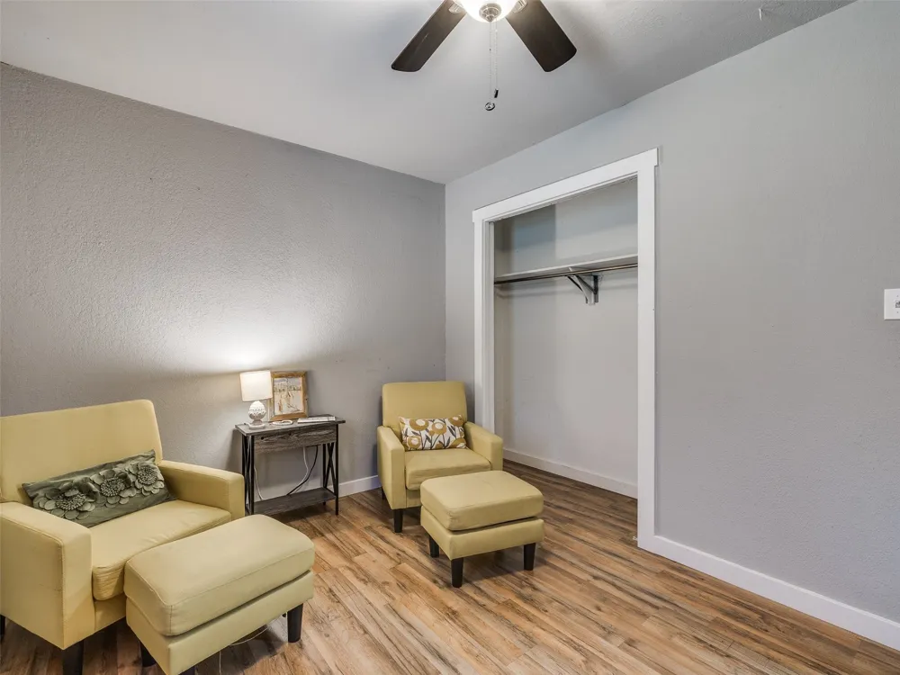 22 Linda Street Kiefer, OK 74041