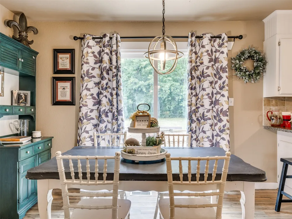 22 Linda Street Kiefer, OK 74041