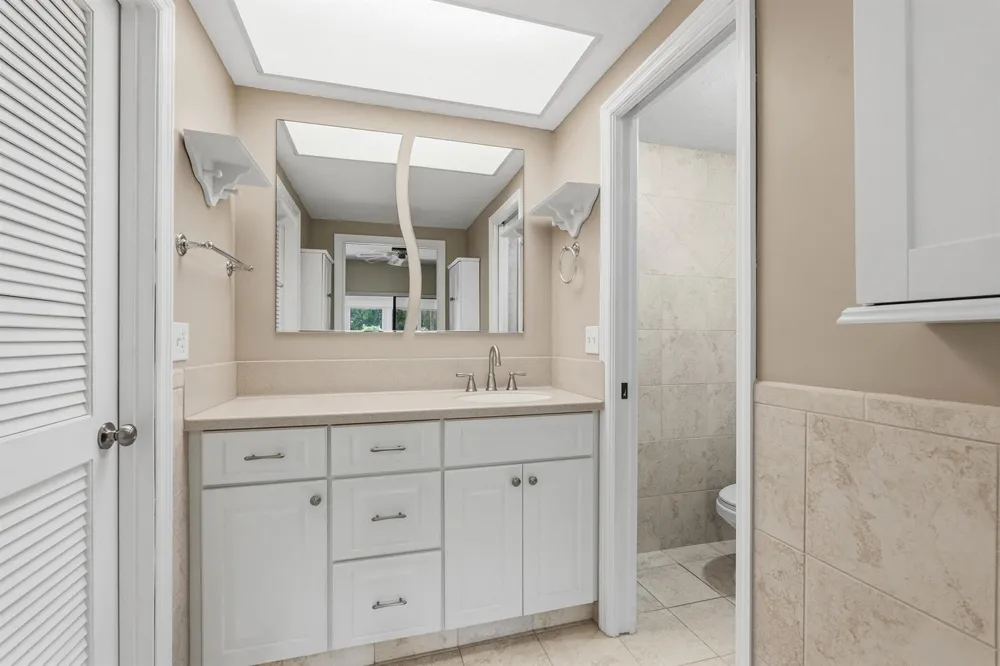 6165 S MIRROR LAKE DRIVE #106 Sebastian, FL 32958