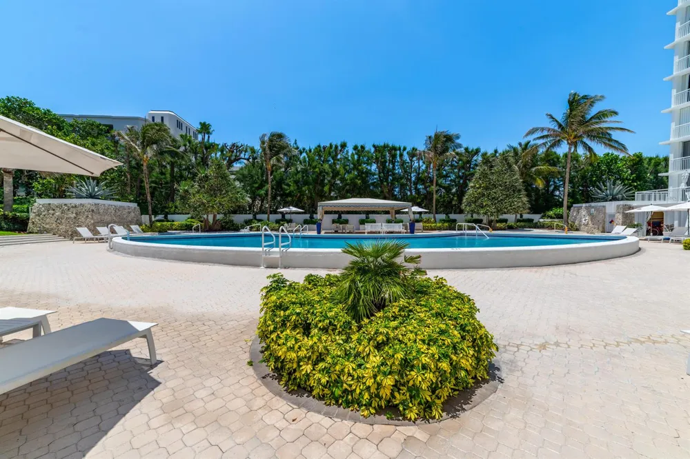 2780 S OCEAN BOULEVARD #509 Palm Beach, FL 33480