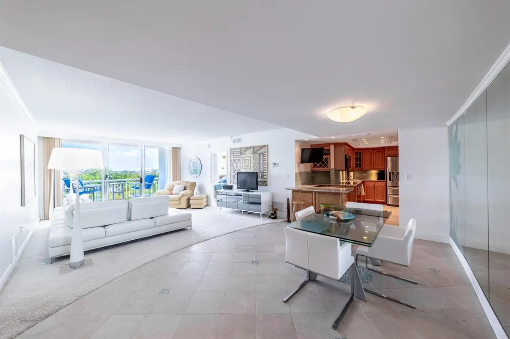 2780 S OCEAN BOULEVARD #509 Palm Beach, FL 33480